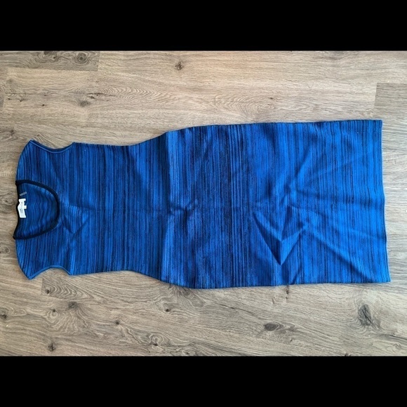 DVF Blue Spacedyed Body Con Midi Dress - Picture 3 of 8